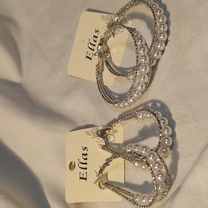 Ellas Silver plated and faux pearl pierced earrings set